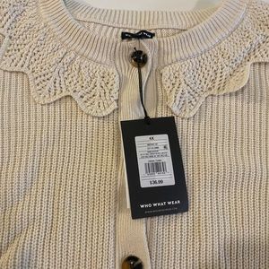 Beautiful, heavy plus size sweater